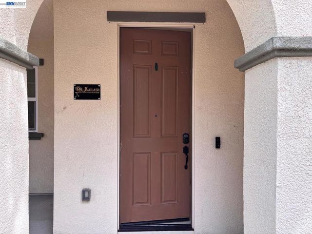 703 N Claret Ln, Mountain House, CA 95391