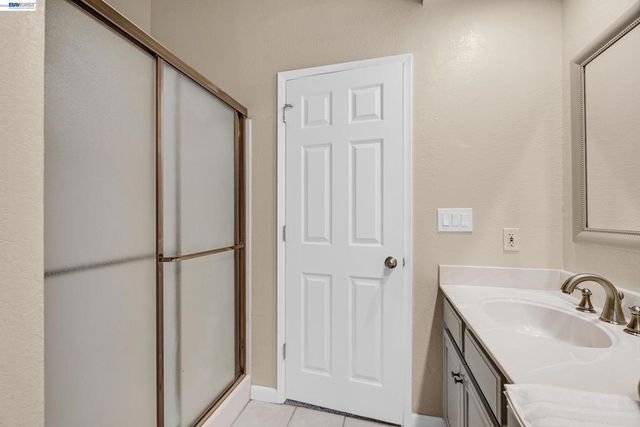 1816 Sinclair Dr, Pleasanton, CA 94588