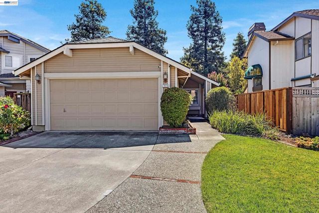 1816 Sinclair Dr, Pleasanton, CA 94588