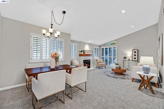 1816 Sinclair Dr, Pleasanton, CA 94588