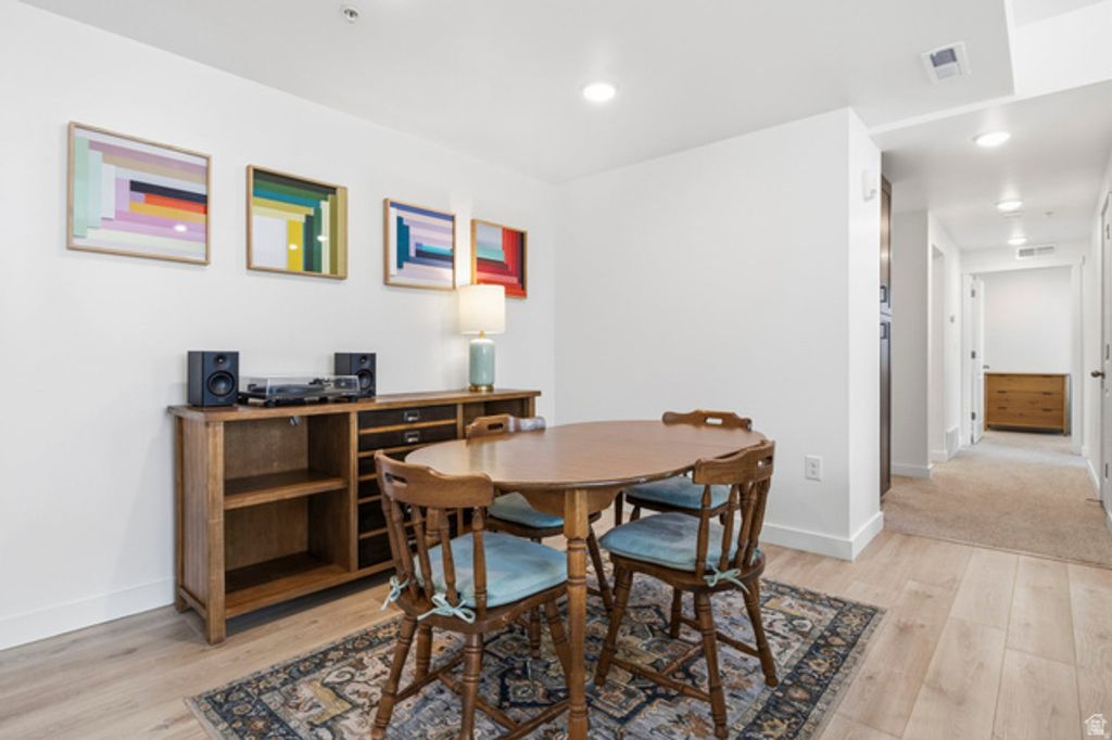 Image 11 of property listing at 8373 S IRIS LUMI LN #203, Midvale, UT 84047
