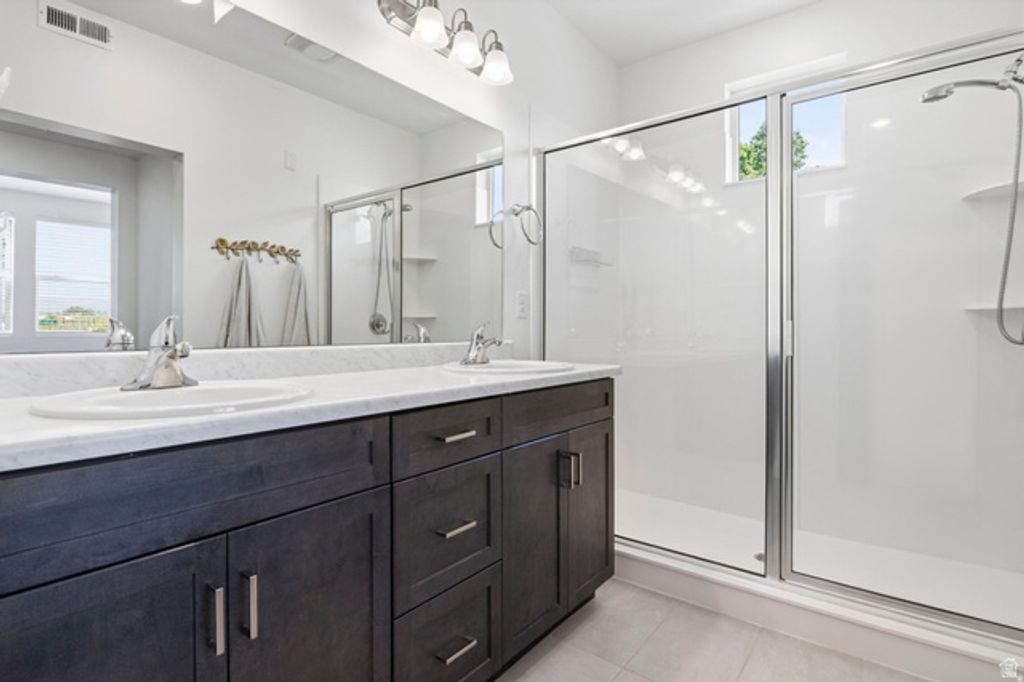Image 15 of property listing at 8373 S IRIS LUMI LN #203, Midvale, UT 84047