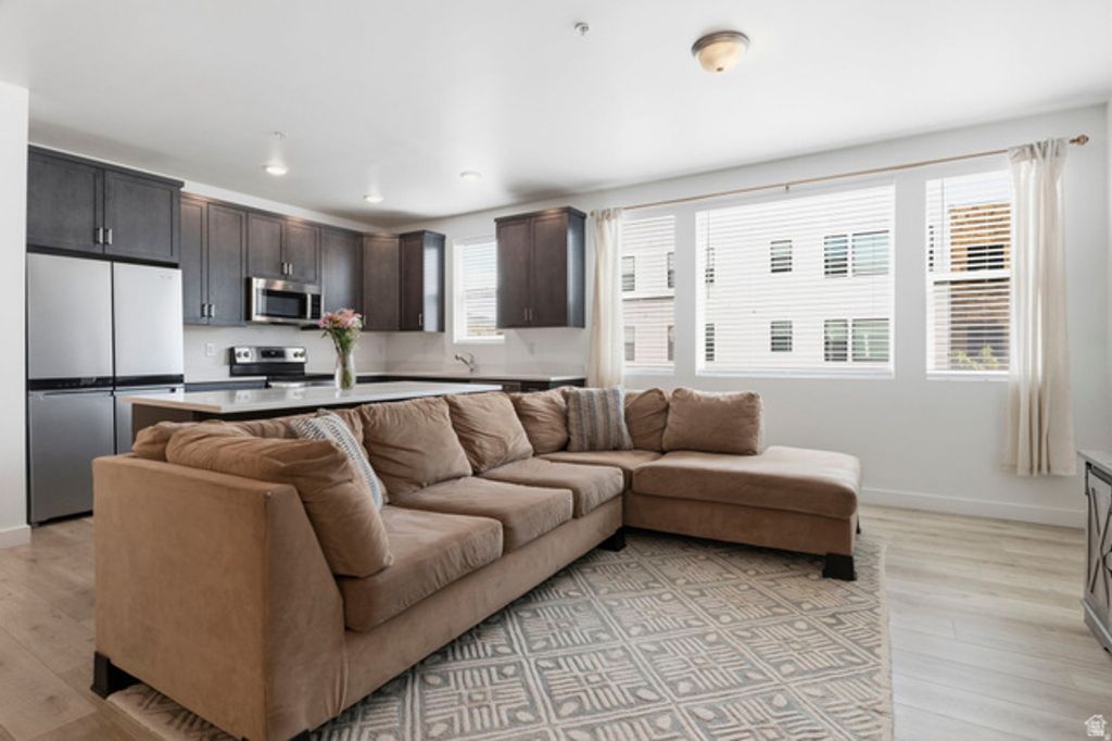 Image 5 of property listing at 8373 S IRIS LUMI LN #203, Midvale, UT 84047