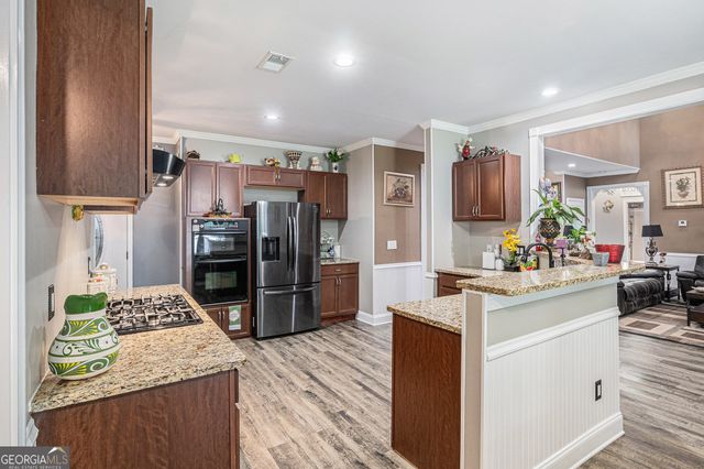 1076 Sutherland Drive, Winder, GA 30680