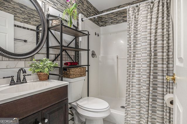 1076 Sutherland Drive, Winder, GA 30680