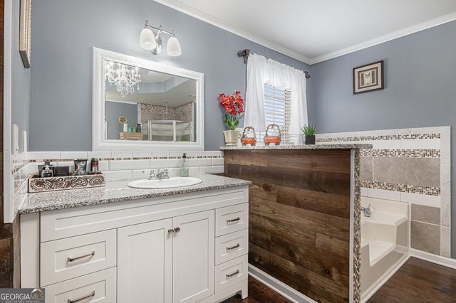 1076 Sutherland Drive, Winder, GA 30680