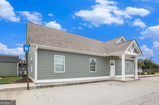 1076 Sutherland Drive, Winder, GA 30680