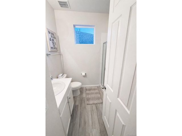 9803 Ceylon St, Commerce City, CO 80022