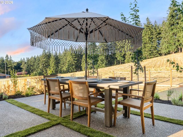 16090 Kaylyn Dr, Oregon City, OR 97045