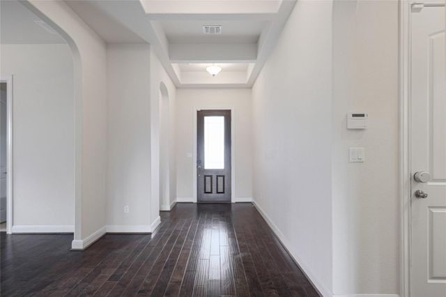 186 Brentwood DR, Austin, TX 78737