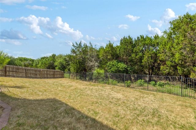 186 Brentwood DR, Austin, TX 78737