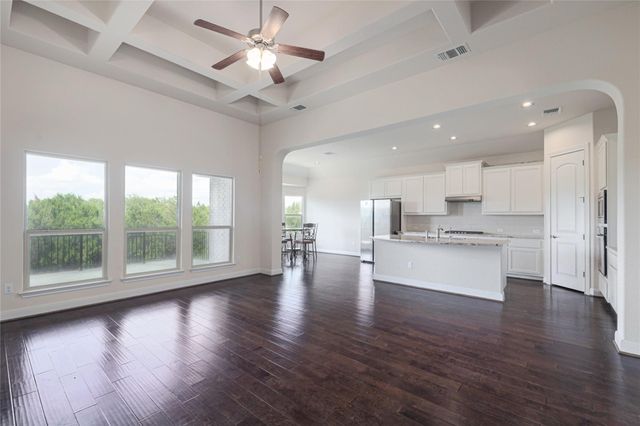 186 Brentwood DR, Austin, TX 78737