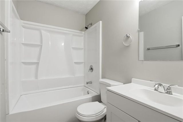 5202 Scarbrough Lane, Stone Mountain, GA 30088