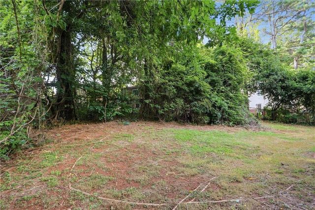 5202 Scarbrough Lane, Stone Mountain, GA 30088