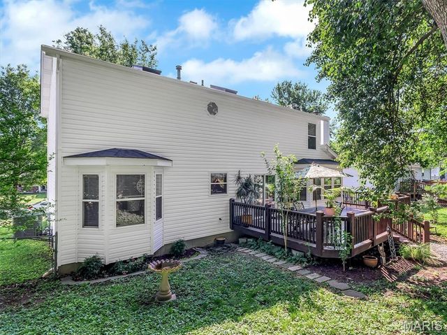 1968 Saint Johns Crossing, Arnold, MO 63010