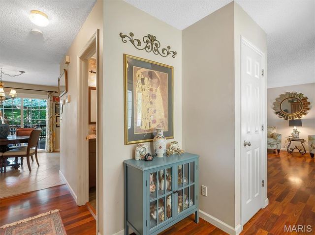 1968 Saint Johns Crossing, Arnold, MO 63010