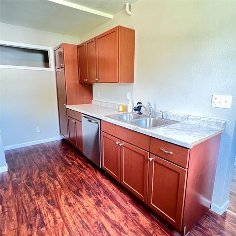 2403 36th Street, Des Moines, IA 50310
