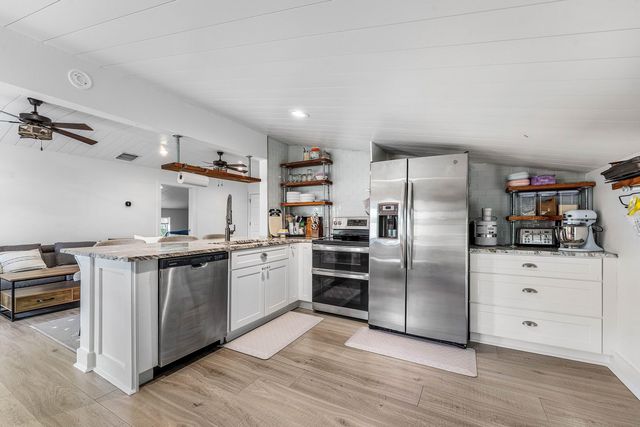 16823 127th Drive N, Jupiter, FL 33478