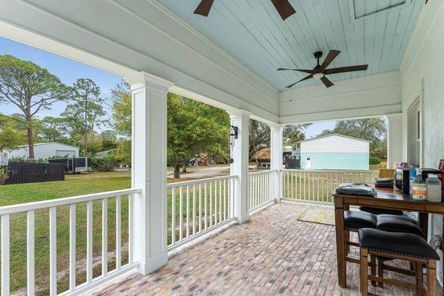 16823 127th Drive N, Jupiter, FL 33478