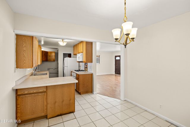 10329 MCCOMBS Street, El Paso, TX 79924