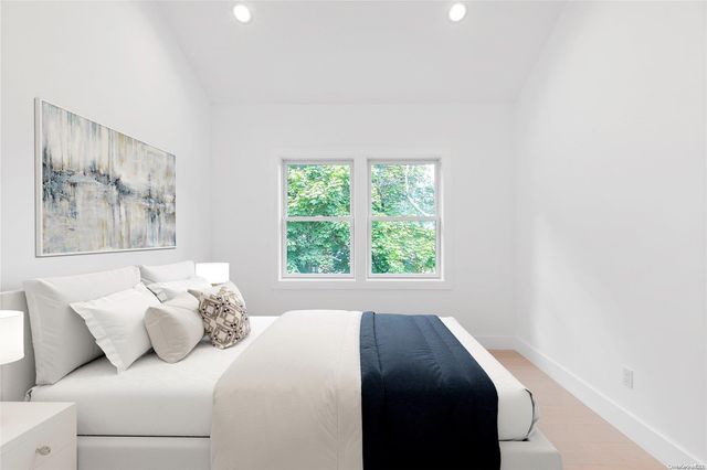 21 Montauk Hwy #2 2, Westhampton, NY 11977