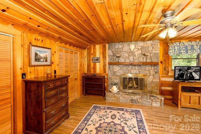 83 Daybreak Ridge, Sylva, NC 28779