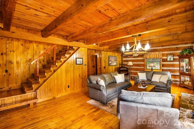 83 Daybreak Ridge, Sylva, NC 28779