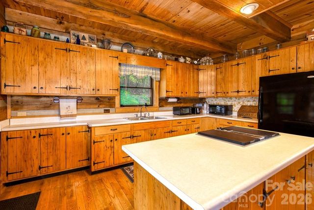 83 Daybreak Ridge, Sylva, NC 28779