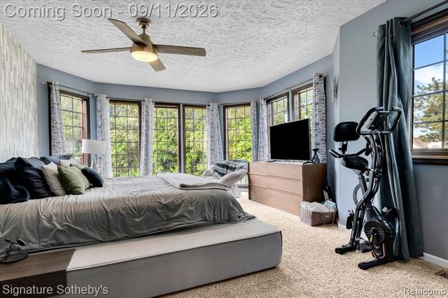 9925 Timothy Lane, South Lyon, MI 48178