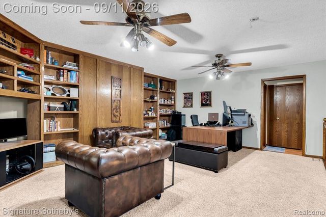 9925 Timothy Lane, South Lyon, MI 48178