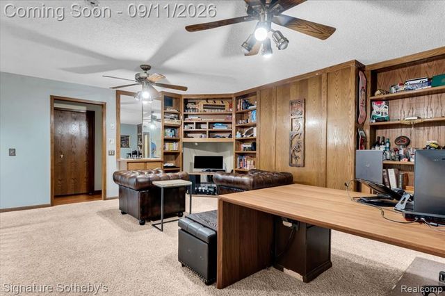 9925 Timothy Lane, South Lyon, MI 48178