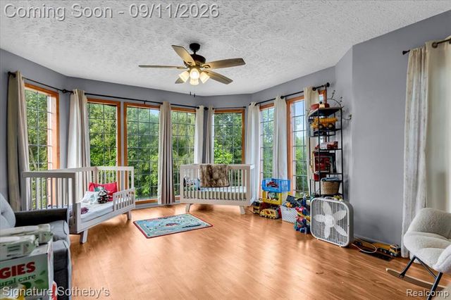 9925 Timothy Lane, South Lyon, MI 48178