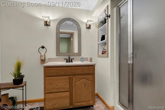 9925 Timothy Lane, South Lyon, MI 48178