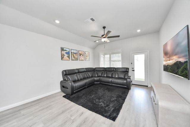 16338 Placid Stream Street, Conroe, TX 77302