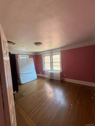 21-28 72nd Street, East Elmhurst, NY 11370