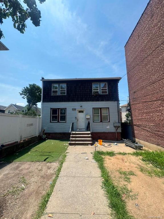 21-28 72nd Street, East Elmhurst, NY 11370