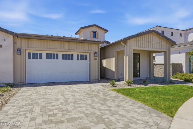 2733 E DERRINGER Court, Gilbert, AZ 85297