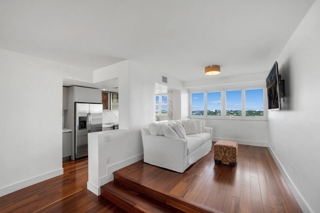 333 Sunset Drive 1005, Fort Lauderdale, FL 33301