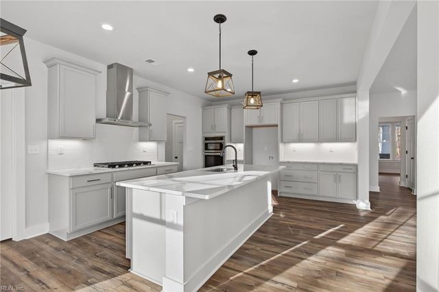 1248 Jolliff RD, Chesapeake, VA 23321