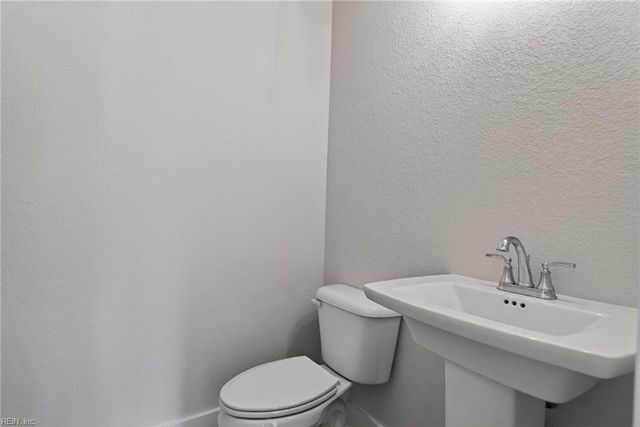 1248 Jolliff RD, Chesapeake, VA 23321