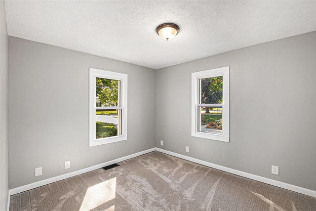 4662 Tolland Avenue, Holt, MI 48842