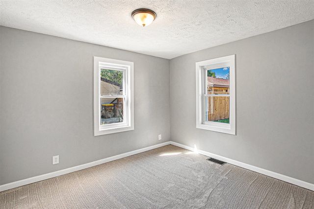 4662 Tolland Avenue, Holt, MI 48842