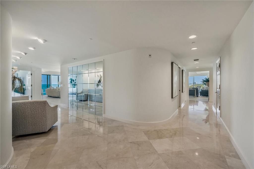 10 Seagate DR 6N, NAPLES, FL 34103 — photo 5