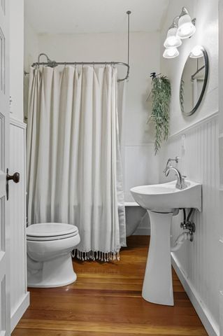 306 W 44th ST A, Austin, TX 78751