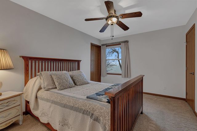 1575 White Cloud Drive S, Isle, MN 56342