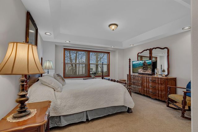 1575 White Cloud Drive S, Isle, MN 56342