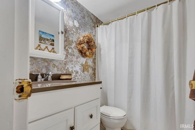 2213 S Sussex Drive, Bloomington, IN 47401