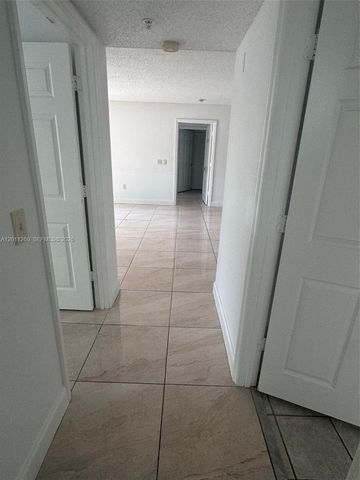 5065 Wiles Road 103, Coconut Creek, FL 33073