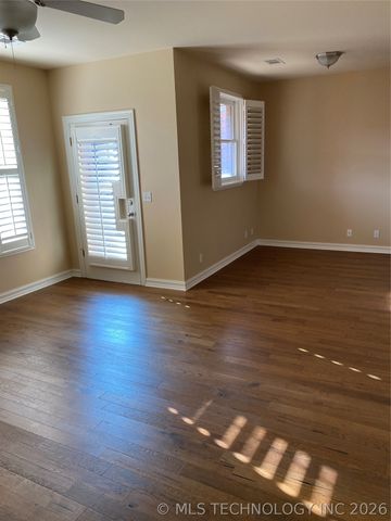 713 S Madison East Place, Tulsa, OK 74120