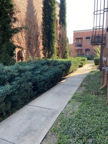 713 S Madison East Place, Tulsa, OK 74120